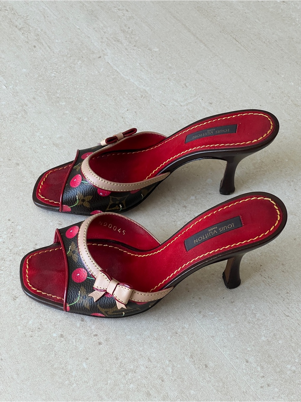 Louis Vuitton Red Monogram Murakami Cherry Mule Sandals - Picture 5 of 8